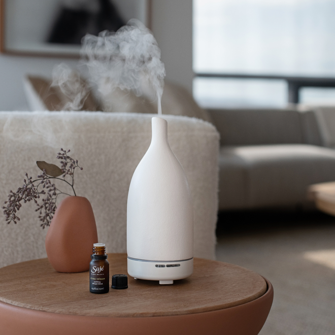 Aroma Om White Cool Mist Diffuser - Saje Natural Wellness